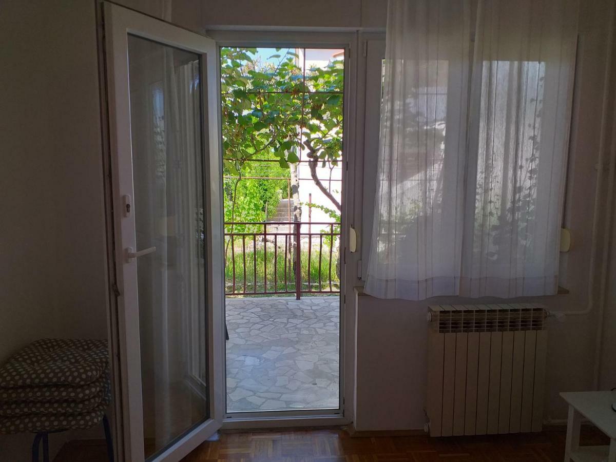 Levak Apartments - Apt. 2 Пьешчана-Увала Экстерьер фото